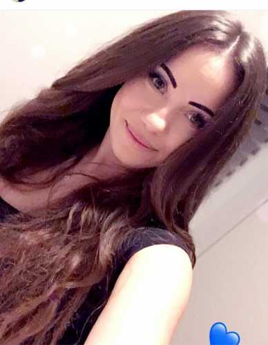 Mersin Tarsus Esmer 29 Yaşında Doyumsuz Bayan