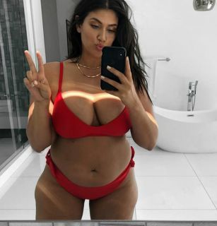 Toroslar Escort Kendi Evi Olan Sarışın Melis